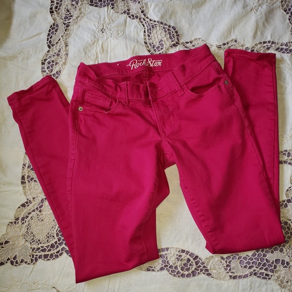 Old Navy Denim - 💥3 for $20 - Rock star hot pink jeans - E3